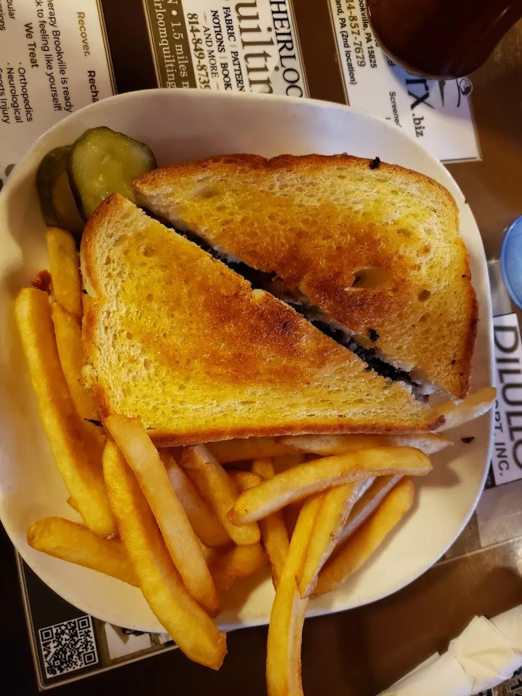 Beef Mushroom and Provolone Sandwhich